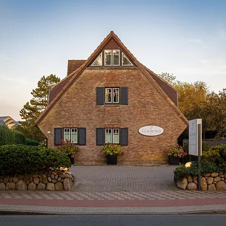 Jaumann's Suedwind Sylt Hotel 3*